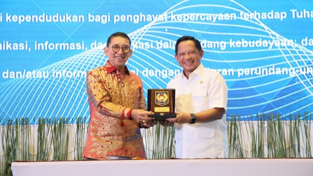 Kemendagri dan Kementerian Kebudayaan Teken Nota Kesepahaman Perkuat Sinergi Pemajuan Kebudayaan