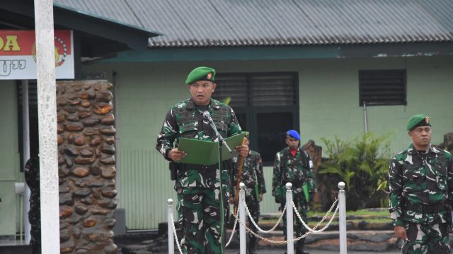 Peringati Hari Sumpah Pemuda Ke-97 Tahun 2025, Dandim 1710/Mimika Pimpin Upacara Pengibaran Bendera