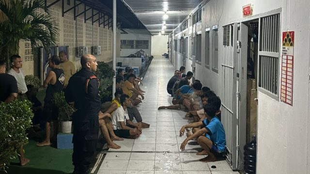 Respon Cepat Terhadap Aduan Masyarakat, Lapas Pekanbaru Langsung Gelar Razia Kamar Hunian Warga Binaan