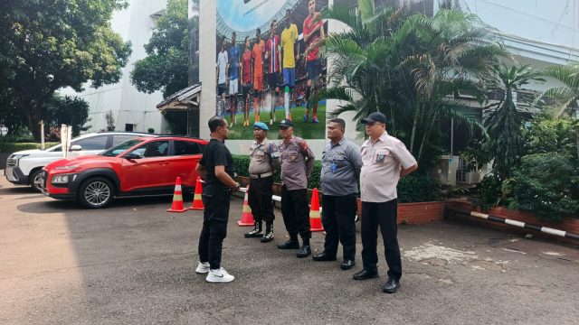 Polsek Tanah Abang Gelar Apel Pengamanan Aksi Unjuk Rasa di LPP TVRI