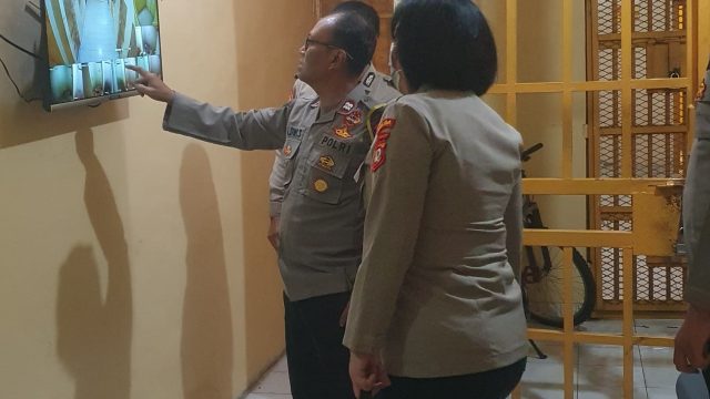 Tim Penilai Polda Metro Jaya Kunjungi Polsek Metro Tanah Abang dalam Lomba Kebersihan Mako dan Pelayanan Masyarakat HUT Bhayangkara ke-80