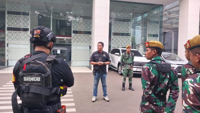 TNI-Polri Siaga di Kebon Sirih, 33 Personel Amankan Kawasan Kantor BGN Menteng