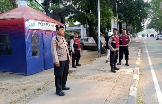 Hadir di Titik Strategis, Polsek Cempaka Putih Jaga Kondusivitas Wilayah dari Kejahatan Jalanan