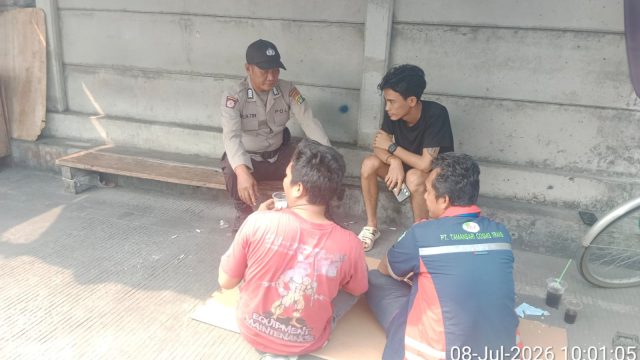 Patroli Dialogis Polsubsektor Inggom Perkuat Sinergi Keamanan Pelabuhan dan Tingkatkan Kesadaran Kamtibmas