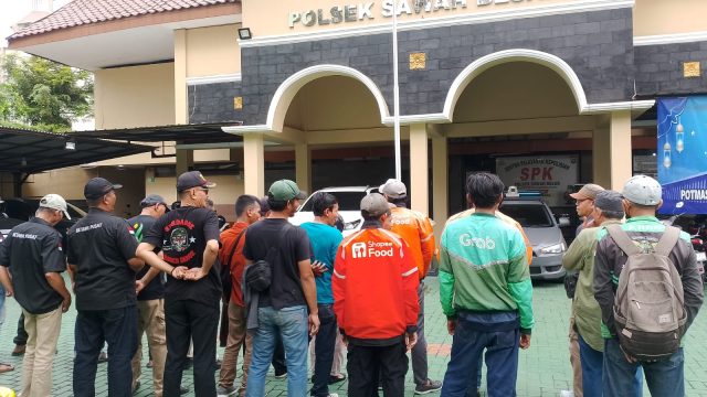 Polsek Sawah Besar Perkuat Sabuk Kamtibmas dan Salurkan Bantuan untuk Warga